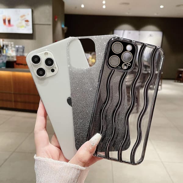 Elektropläterat TPU- phone case för iPhone 15 Black
