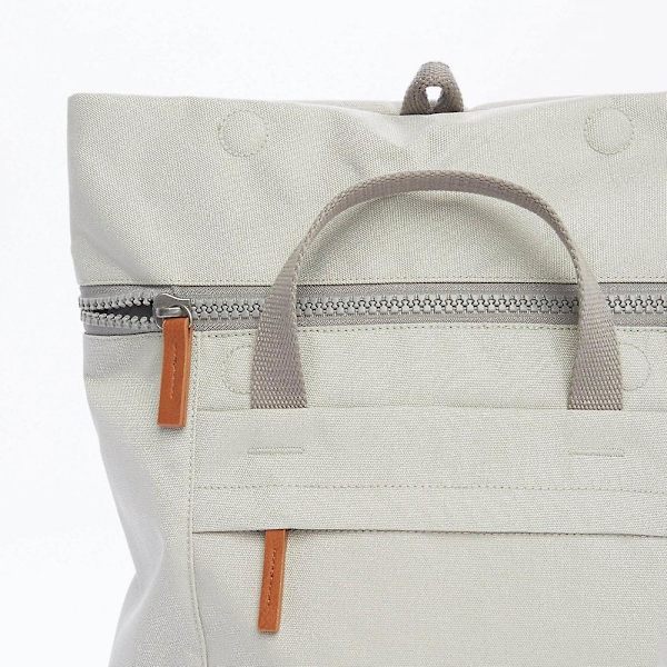 Roka London Väskor Finchley A Small Sustainable Canvas Mist Mist Small