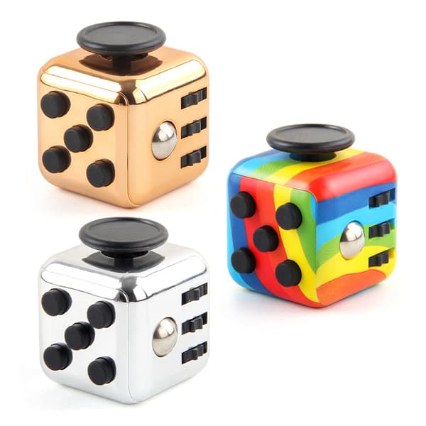 Fingerudluftningslegetøj dekompression uendelig Rubiks terning magisk dekompressionsterning kreativ dekompressionsartefakt Silver Magic Cube 40g