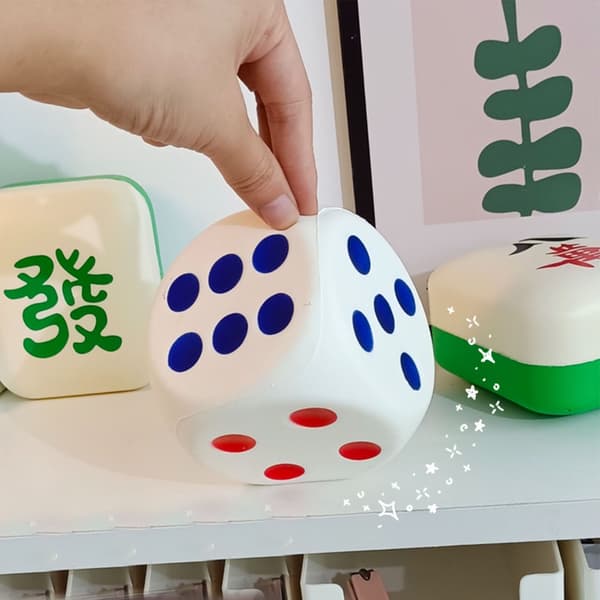 Terning Stressaflastningslegetøj Blødt Squishy Angstdæmper Sjovt Legetøj til Børn Blå Hvid Rød
