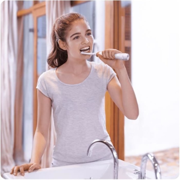 Oral-B Teen uppladdningsbar elektrisk tandborste - svart - tar bort upp till 100 % av tandplack