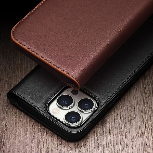 QIALINO Classic Gen2 case för iPhone 15 (DPD) Brown