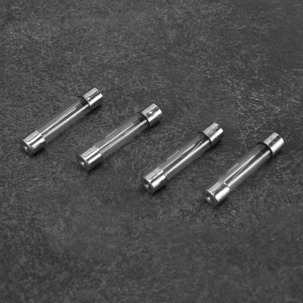 20st Snabbsäkring Glasrörssäkring 8A 8 Ampere 250V 6mm x 30mm