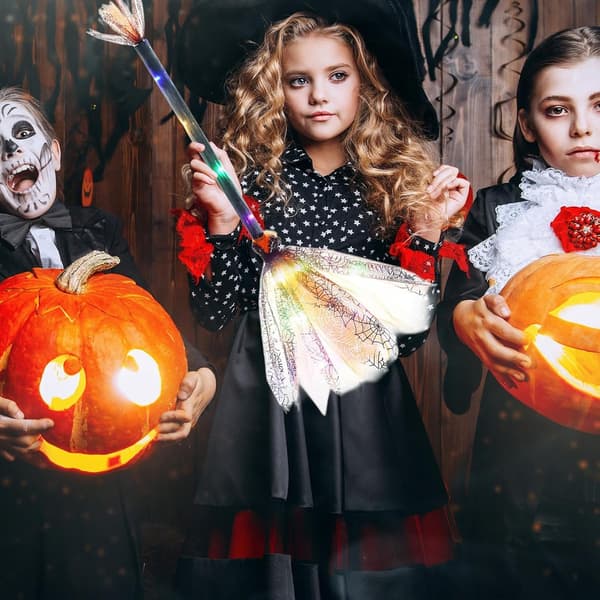 Halloween heksekostume tilbehør. Velegnet til børn og voksne - til arrangementer og udendørs.