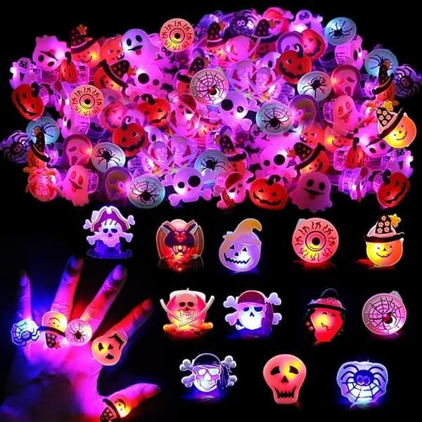 50 STK Lysende Ringer til Halloween-dekorasjoner, Lysende Ringer til Halloween-fest, Flaggermus- og Skjelett-tema