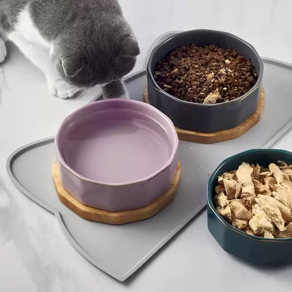 1 stk. katte- og hundefodermåtte, skridsikker silikoneskålmåtte, vandtæt kæledyrsfodermåtte (lilla)
