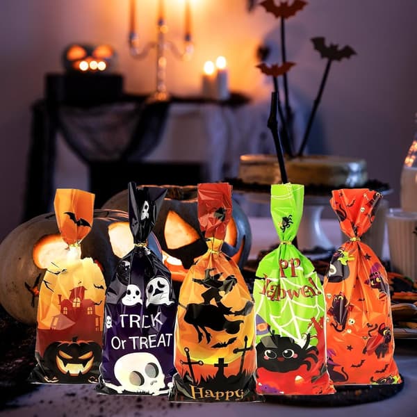 50 st Halloween cellofan godispåsar - Plastkakpåsar - Godispåsar med snören för snacks