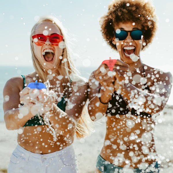 4/6 st Reusable Vattenbollar Vattenbomber Återfyllningsbara Snabb Fyllning Självförslutande Silikon Vattenbollar Vattenkamp Spel Utomhus Sommar Nöje för Barn