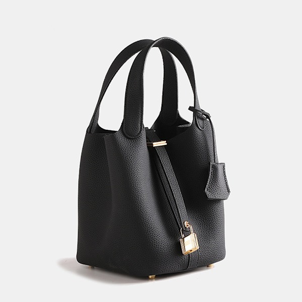 Svart Ko-Läder Hinkväska med Lychee-Textur Perfekt för Vardagligt Bruk Black