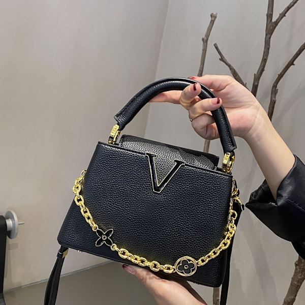 Stor V tote bag skulderveske crossbody bag, V-formet håndholdt lett luksus skulderveske crossbody dameveske Black