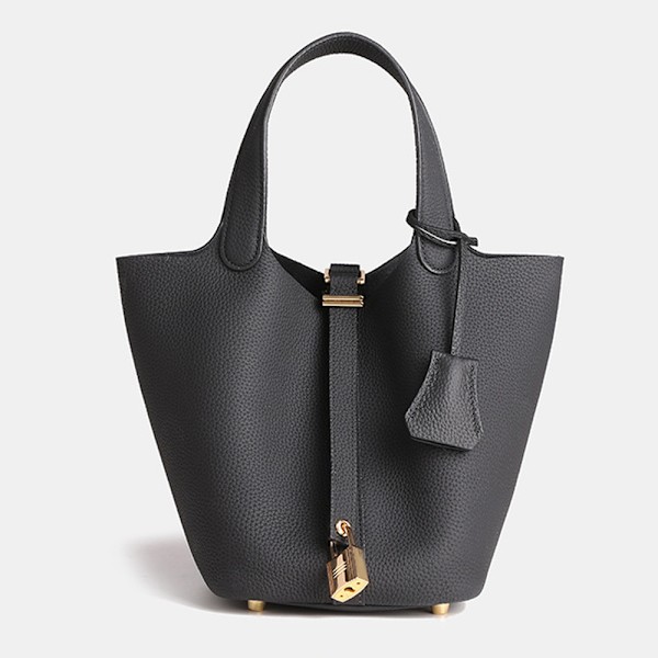 Svart Ko-Läder Hinkväska med Lychee-Textur Perfekt för Vardagligt Bruk Black