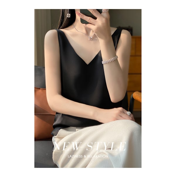 Silke Silke Skulderstropp Kvinners Vest 2024 Sommer Ny Slim-fit V-hals Kort Elegant Indre Topp T-skjorte Black M