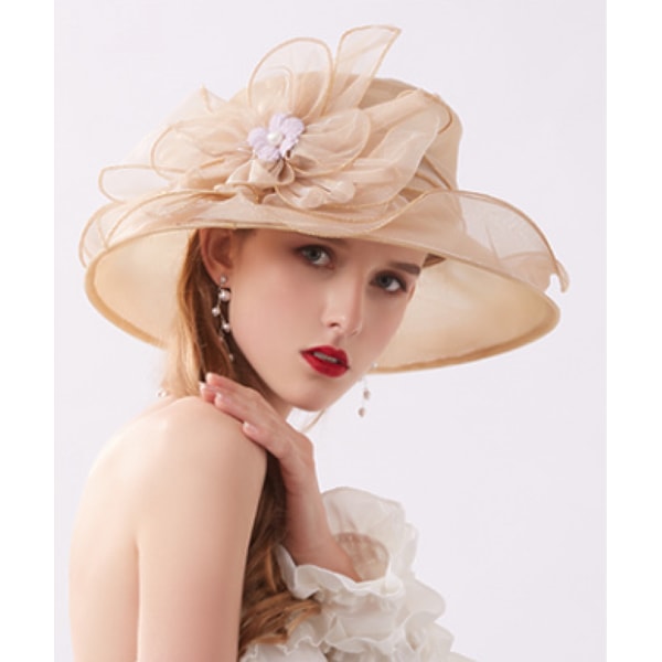 Fascinator Hat - Dame Bredbremmet Kirke Brudeselskap Bryllupshatt