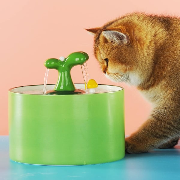 Keramisk kattefontæne, 1,5L kæledyrsfontæne til hunde, automatisk vandbeholder til kæledyr indendørs, kattefontæner til katte med Green