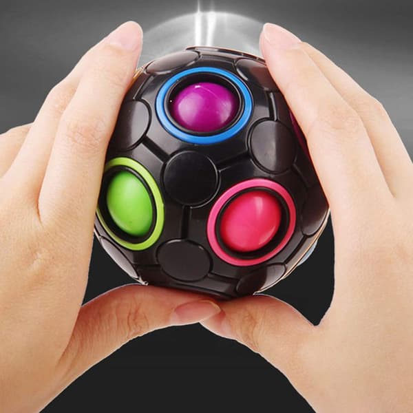 Roterende Stress Regnbuekugle Infinity Aflastningsspinner Fidget Legetøj til Voksne Børn Pædagogisk Magisk Terning Puslespil (Sort)