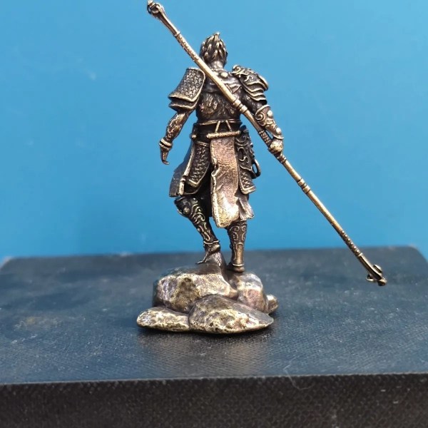 Spel Black Myth Wukong Monkey King Handgjord prydnadssak Leksak Coppery
