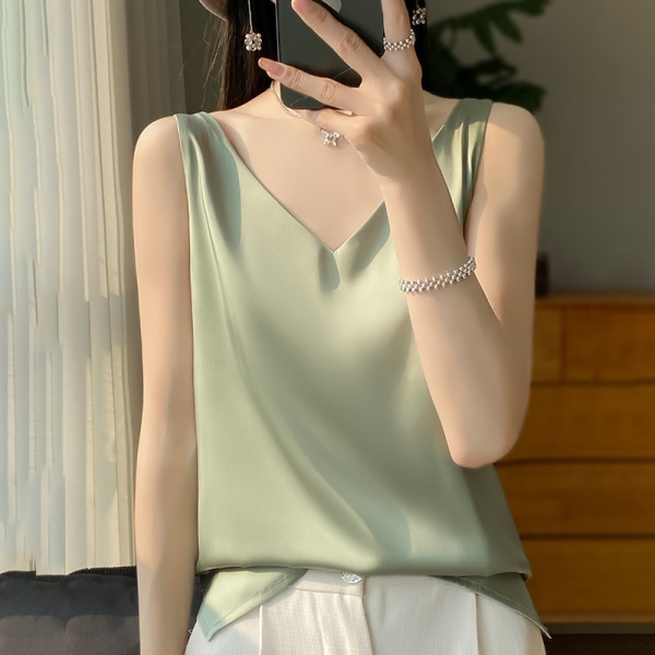 Silkeslen axelbandslös damväst 2024 sommar ny slim-fit V-ringad kort elegant inre topp T-shirt Grass Green XXL