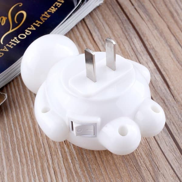 Söt tecknad Big Hero 6 Baymax LED sovrum matningsnattlampa