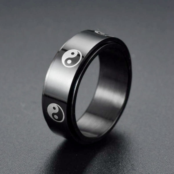 Omkrets: 63 mm Tai Chi Yin Yang Bagua Balans Ring Roterande Spinner Band Ring Anti Ångest Cool Stress Relieveing Fidget Ringar för Män Kvinnor
