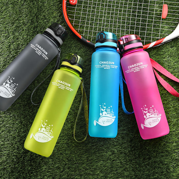 Stor kapacitet bärbar frostad transparent rymdkopp stor utomhus sport vattenkopp kittel rosa transparent 600ml