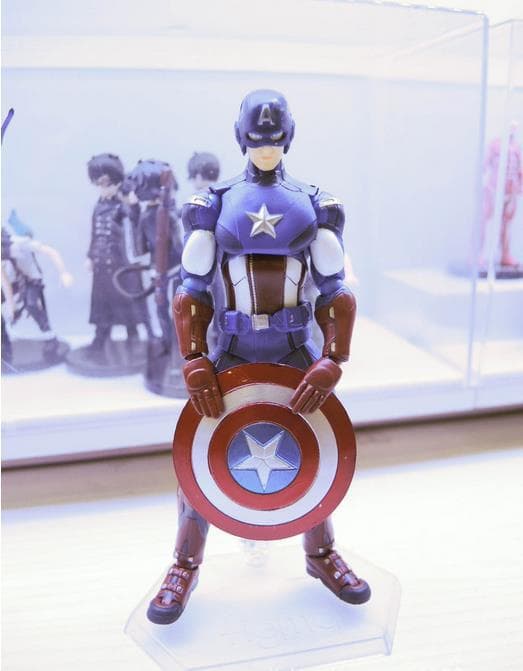 Captain America Thor Rörliga Handprydnadsföremål Modell