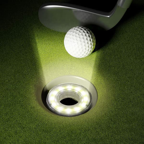 LED Glow Putting Cup Flaggor & Stolpar, 2-pack Nattgolftillbehör med Batteridriven Belysning för Trädgårdsövning, Fester 2-Pack