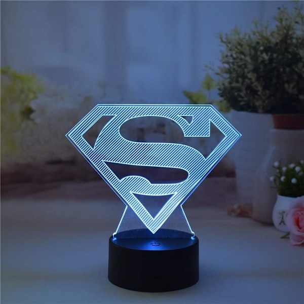 Anime Tegneserie Nattelys, Superman Leselys, 3D Fargerik LED-lys, USB Fjernkontroll Soverom Bordlampe, Læringslampe, Hjemmedekor, Barn B