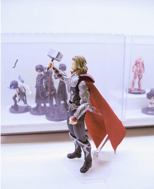 Captain America Thor Rörliga Handprydnadsföremål Modell