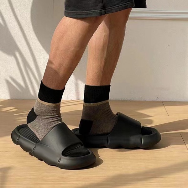 Herr Pillow Tofflor Snabbtorkande Supermjuka Halkfria Studsande Duschtofflor Sandaler för Inomhusbruk Black 42-43