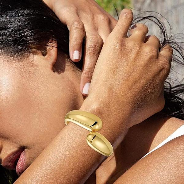Guld Armband Guld Manschettarmband för Kvinnor Ej Missfärgande Tjockt Guld Trendigt Smycke Julgåvor Strumpfyllnad Guldaccessoarer
