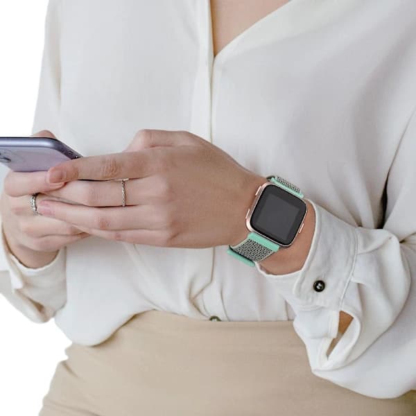 Elastisk vævet armbånd til Fitbit Versa 3 2, Versa Lite - Justerbart sportsarmbånd i nylon til Fitbit Sense Grå Grå,SD