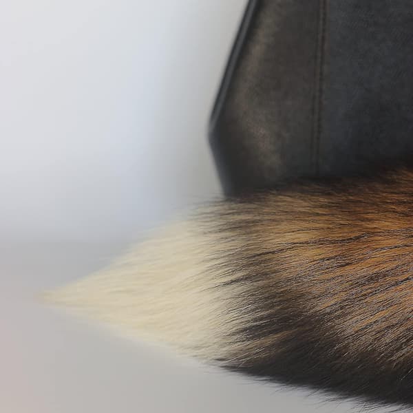 Sunny Fox Tail Fur Nøglering - Super Enorm og Fluffy Cosplay Legetøj Håndtaske Tilbehør (40cm)