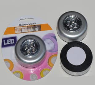 Set med 3 batteridrivna självhäftande spotlights med varm vit