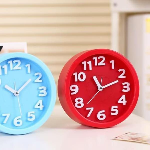 Tyst väckarklocka för flickor/pojkar, enkel design Round Red