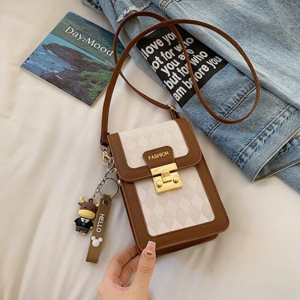 Enkelaxel damväska cross body mini fyrkantig väska präglad mobilväska med låsspänne brun