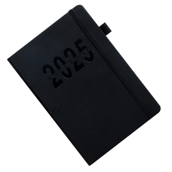 Daglig kalender 2026 - A5 sort foret notesbog med rem (180 ark) 394