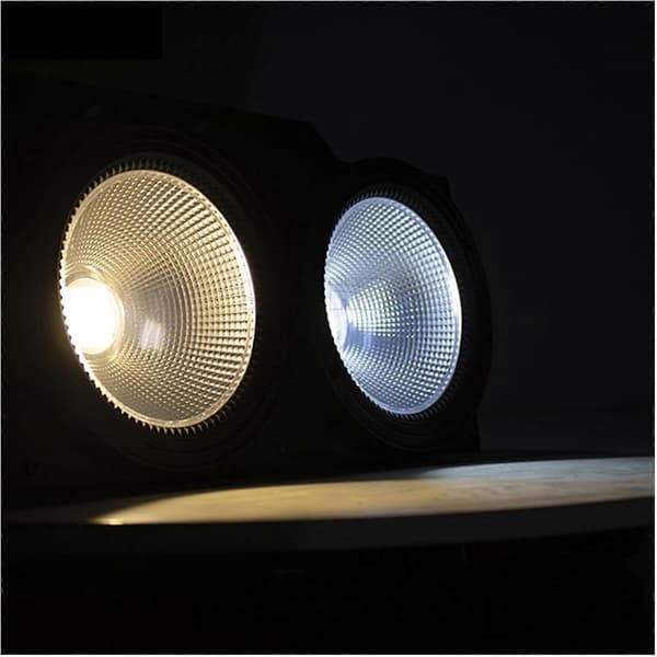 DJ Scene Lys DualHead 200W LED, 2X100W Blinder, 2I1 Kold/Varm Hvid, DMX Uplights Til Bryllupper