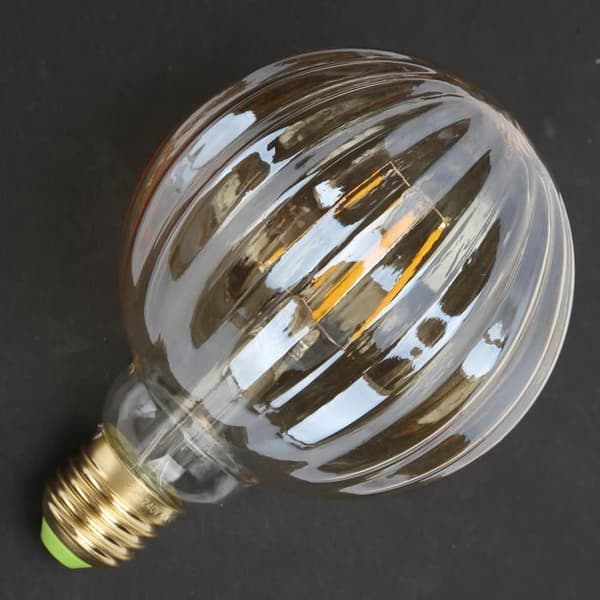 Lyspære - Retropære - G95 - E27 - 4W - Dekorativ belysning - Energibesparende
