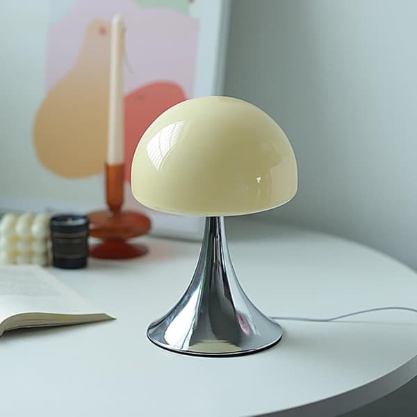 Nattlampe - Bordlampe med USB & Metallfot for Soverom