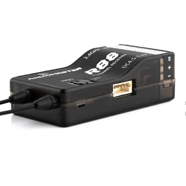RADIOMASTER R88 V2 Mottaker Frekvensområde 2400-2483.5Mhz Black