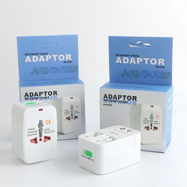 Alt i ett Universal Internasjonal Pluggadapter Verdensreise AC Strømlader Adapter AU US EU Konverter Universal Multicolor