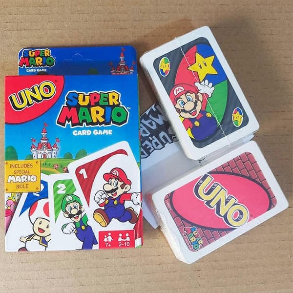 Super Mario kortspil, egnet til 2-10 spillere Super Mario Bros