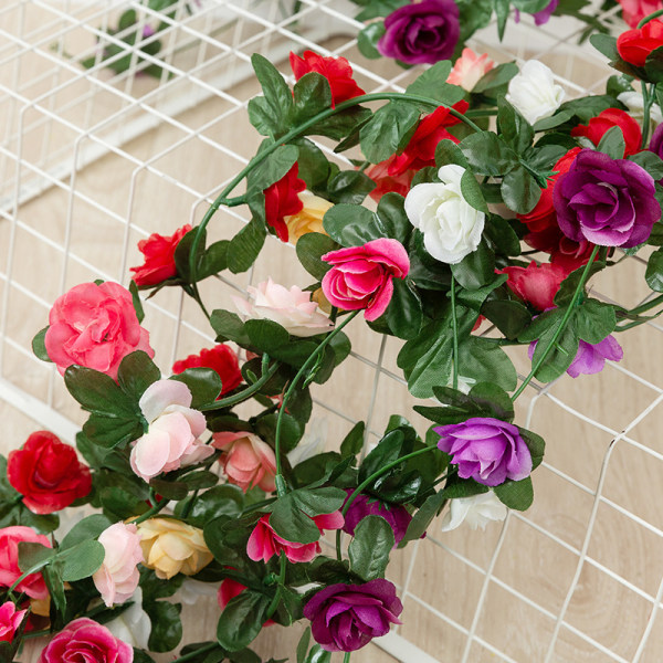 250CM Rose konstgjorda blommor Julgirland för bröllop Hemrumsdekoration Vår Höst Trädgårdsbåge DIY Fake Plant Vine Purple