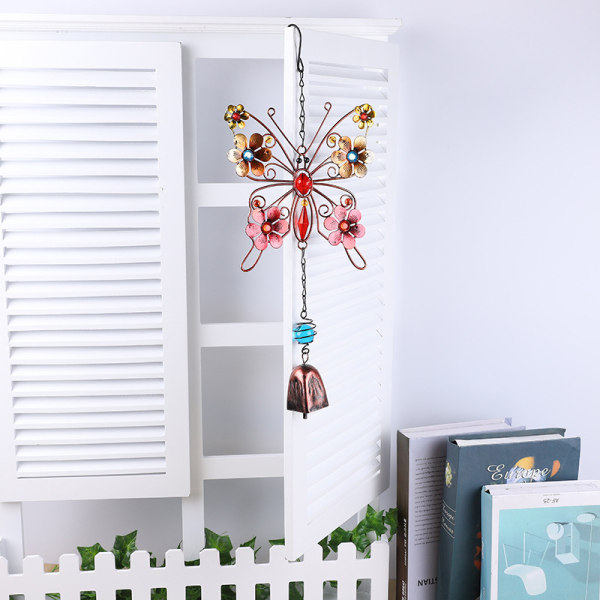 Konst Wind Chimes Metalltråd Buttlefly hängande prydnad Hem Vind Bell Chime Välsignelse hänge för utomhusbruk 9014 Wind Chime Tube