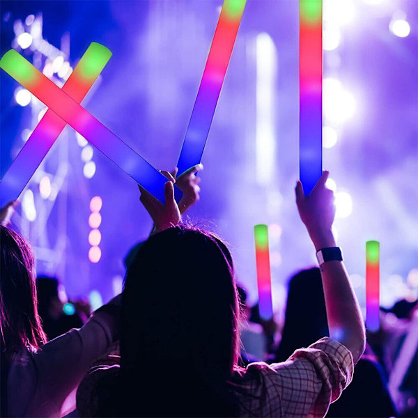 50st färgglada LED-skumglödande pinnar Färgskiftande ljussticka för konsertklubbar 50pcs