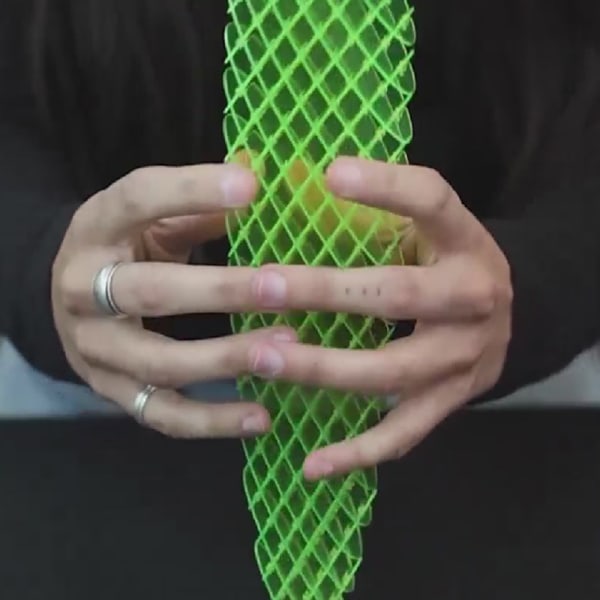 Bärbar Flexibel Fidgets Worm Toy Mjuk Stretchig Dekompressionsleksak För Män Kvinnor Pojke Flicka 12cm