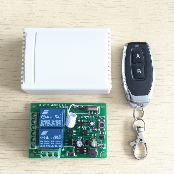 Universal 433 Mhz trådlös fjärrkontrollswitch Relä 220V 2CH Mottagarmodul +RF 433Mhz Fjärrkontroller Remote Control