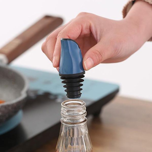 Cap propp silikon sojasås hällmunstycke dispenser kök kryddflaska tillbehör Light Blue