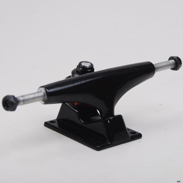5-tums skateboard styrstångsfäste i aluminium-magnesiumlegering Silver