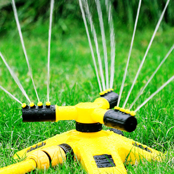 Grässprinkler Automatisk roterande vattensprinkler Bekvämt bevattningssystem